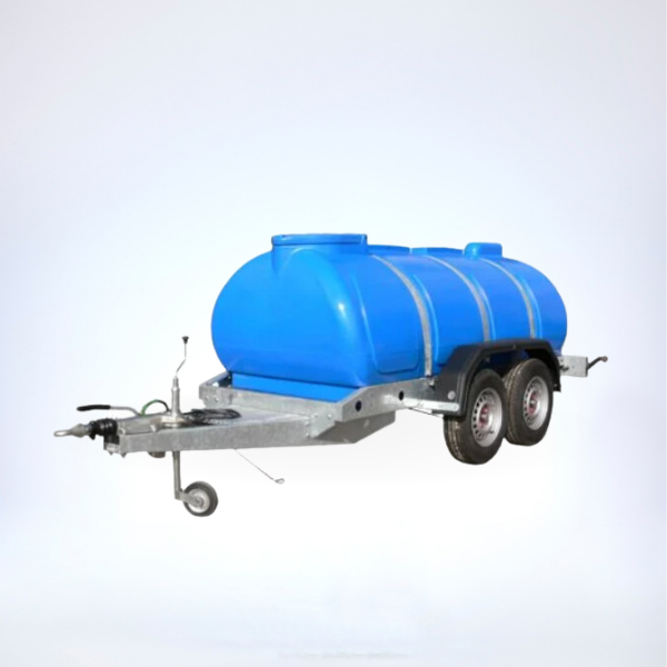 2000 L light blue water bowser on 4 wheels